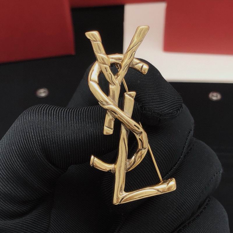 YSL Brooch 11yxx03